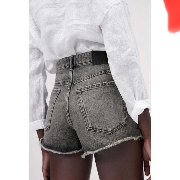 NWT ZARA the High Waisted Shorts in Arctic grey size 10 - Picture 2 of 9